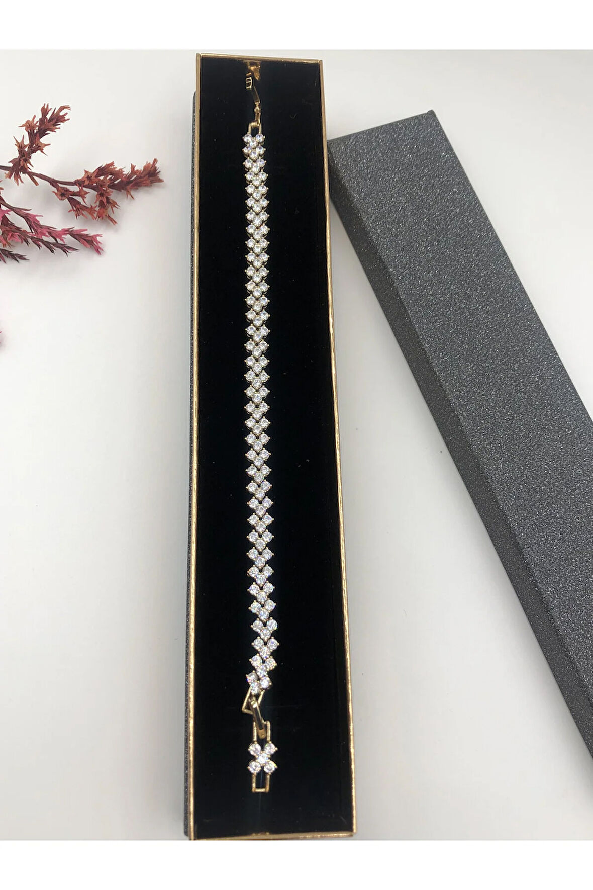 XUPİNG JEWELRY BALIK SIRTI ÇELİK BİLEKLİK TAŞLI 14 K GOLD RENGİNDE 17+2 CM FATURALI RENK GARANTİLİ