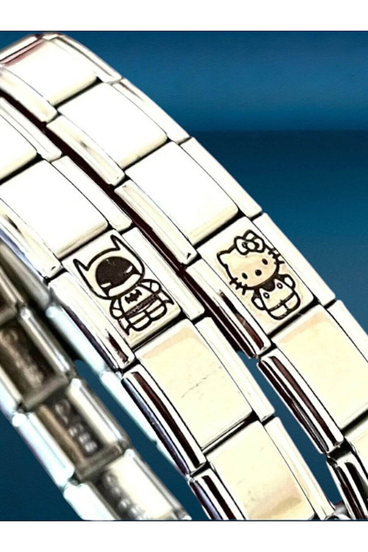 Italyan Charm Çelik Çift Bilekliği Batman Ve Hello Kitty KUTULU HEDİYE NOTU YAZILIR 2 ADET