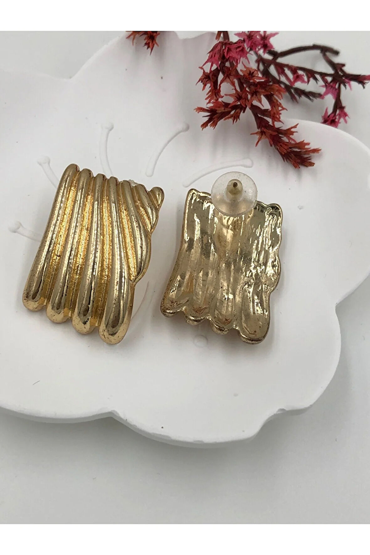 ÇELİK KADIN KÜPE PASLANMAZ ÇELİK RENK BOY AÇIKLAMADA YAZIYOR GÖRSELLER FMACCESORİES MARKASININDIR