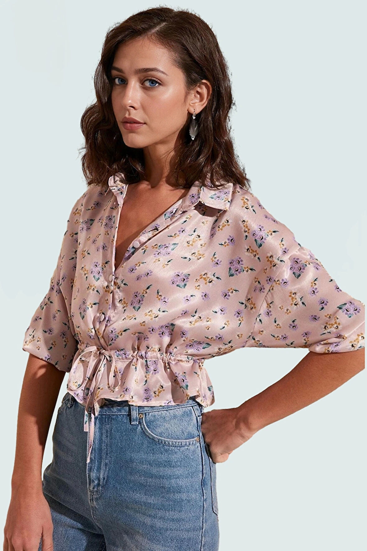 Feminen Dokuma Saten Bluz; Günlük Crop Çiçek Desenli; Gömlek Yaka Profesyonel Görünüm