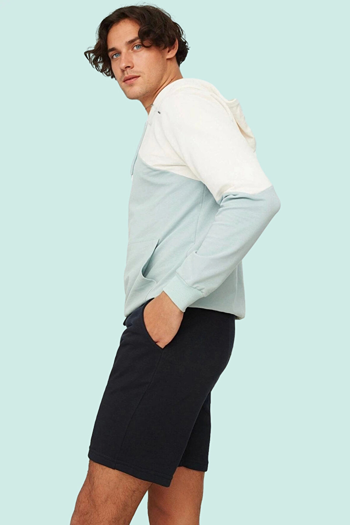 Erkek Sportif Şort Nefes Alan Kumaş Çift Cepli Rahat Kalıp Yaz Aylarının Vazgeçilmezi Hafta Sonu