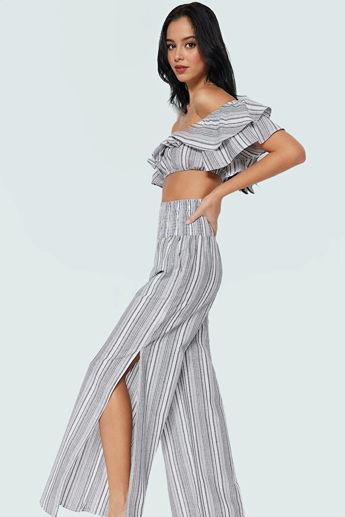 Çizgili Pamuklu Bluz Pantolon Takım Plaj ve Günlük Stil Konforlu Kesim Rahat Şık
