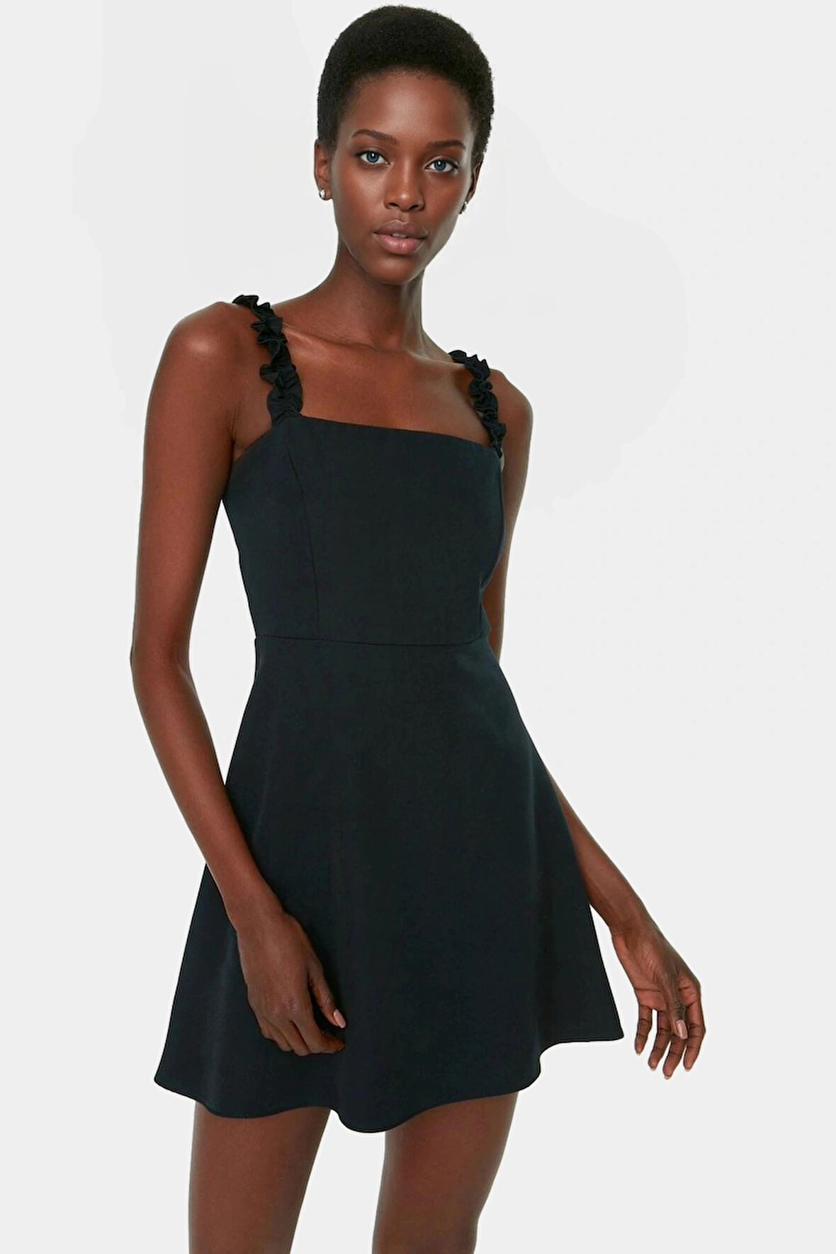 Yazlık Mini Elbise A line Fırfır Detaylı Kare Yaka Polyester Kumaş Modern Stil Trend Tasarım