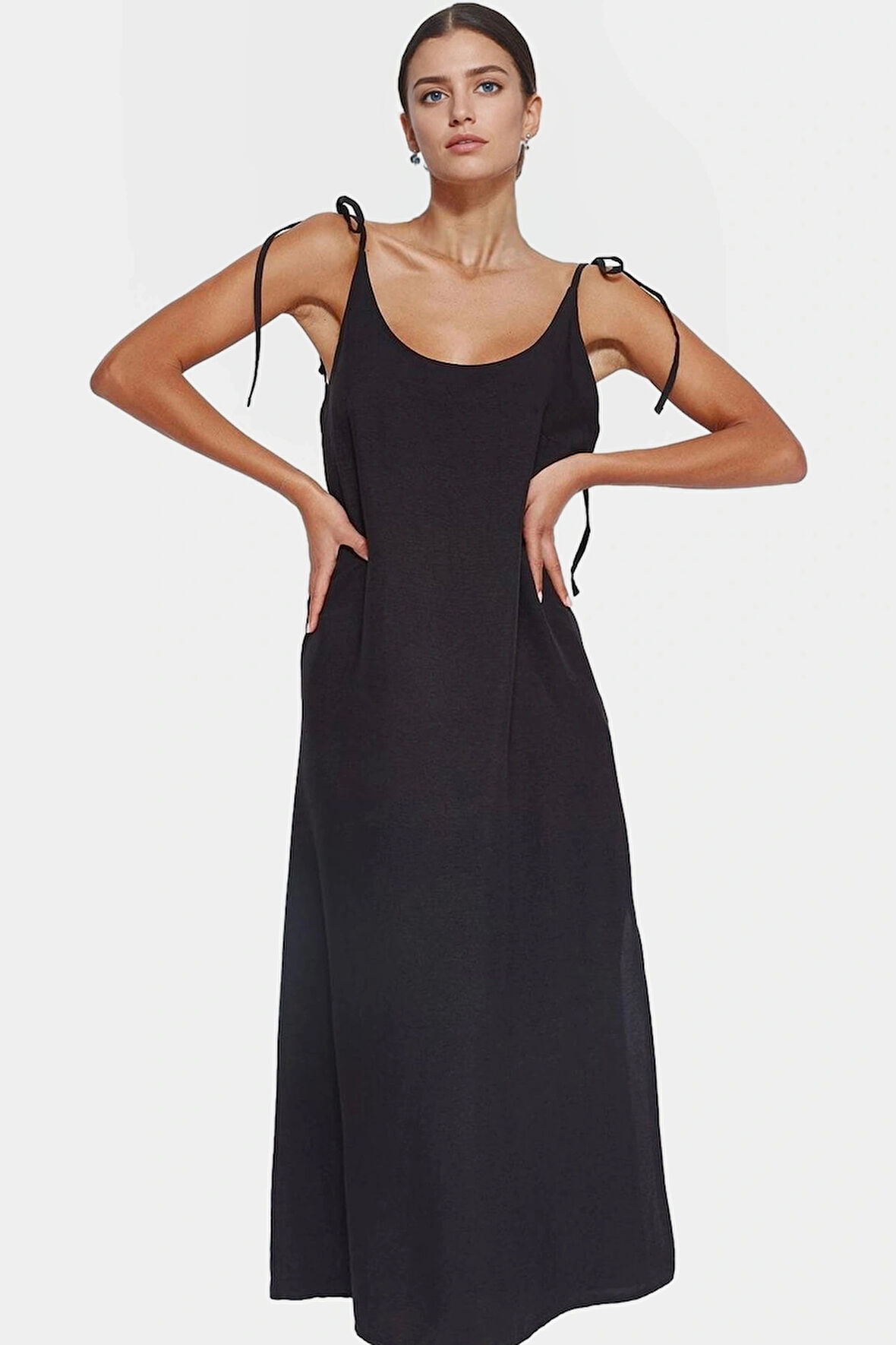 Askılı Midi Elbise Nefes Alan Polyester Kumaş Şık Shift Kesim Günlük Tarz Profesyonel Görünüm