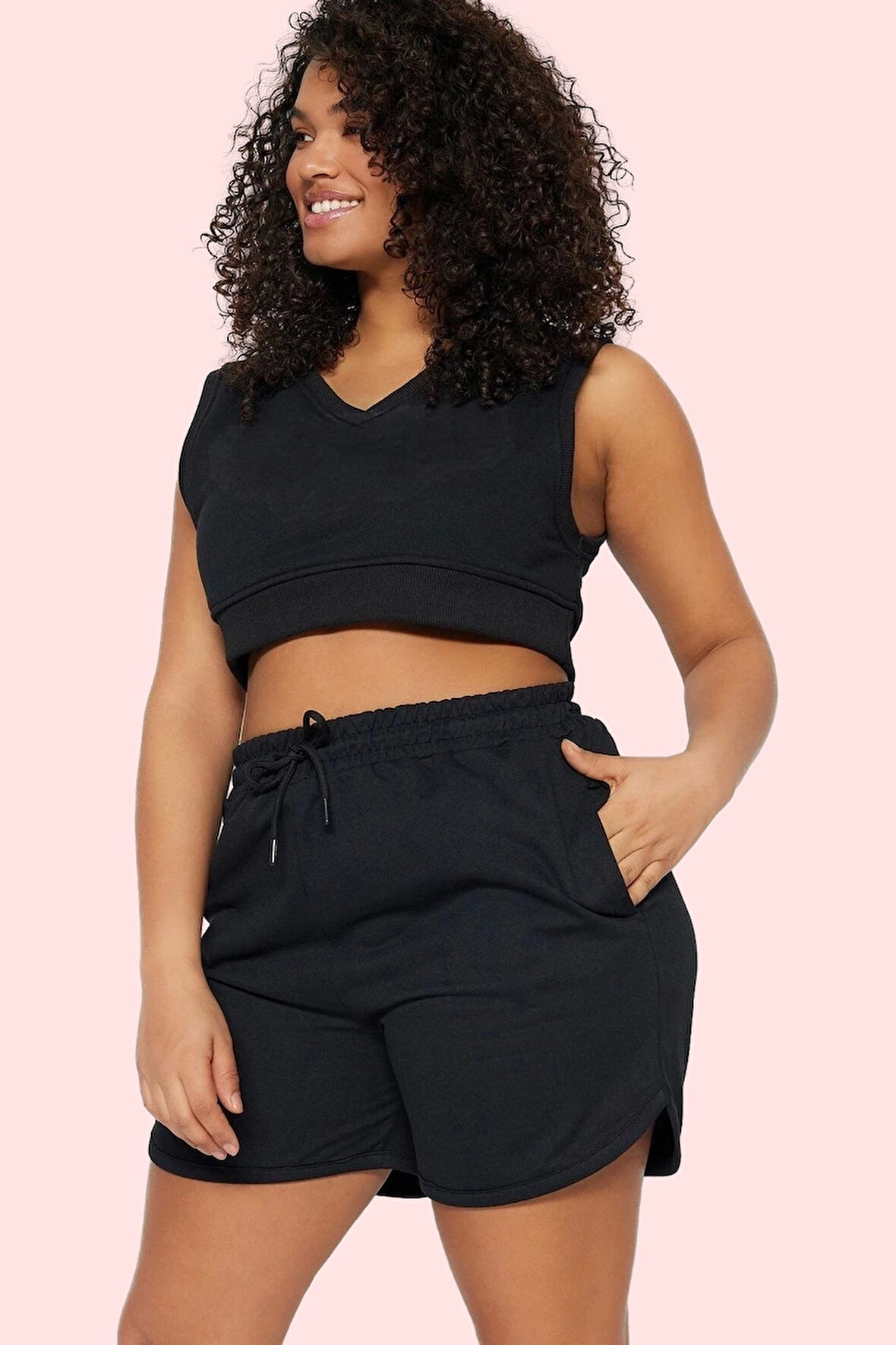 Kadın Büyük Beden Straight Kalıp Şort 2 İplik Penye Örme Kumaş Günlük Yaz Aylarının Vazgeçilmezi