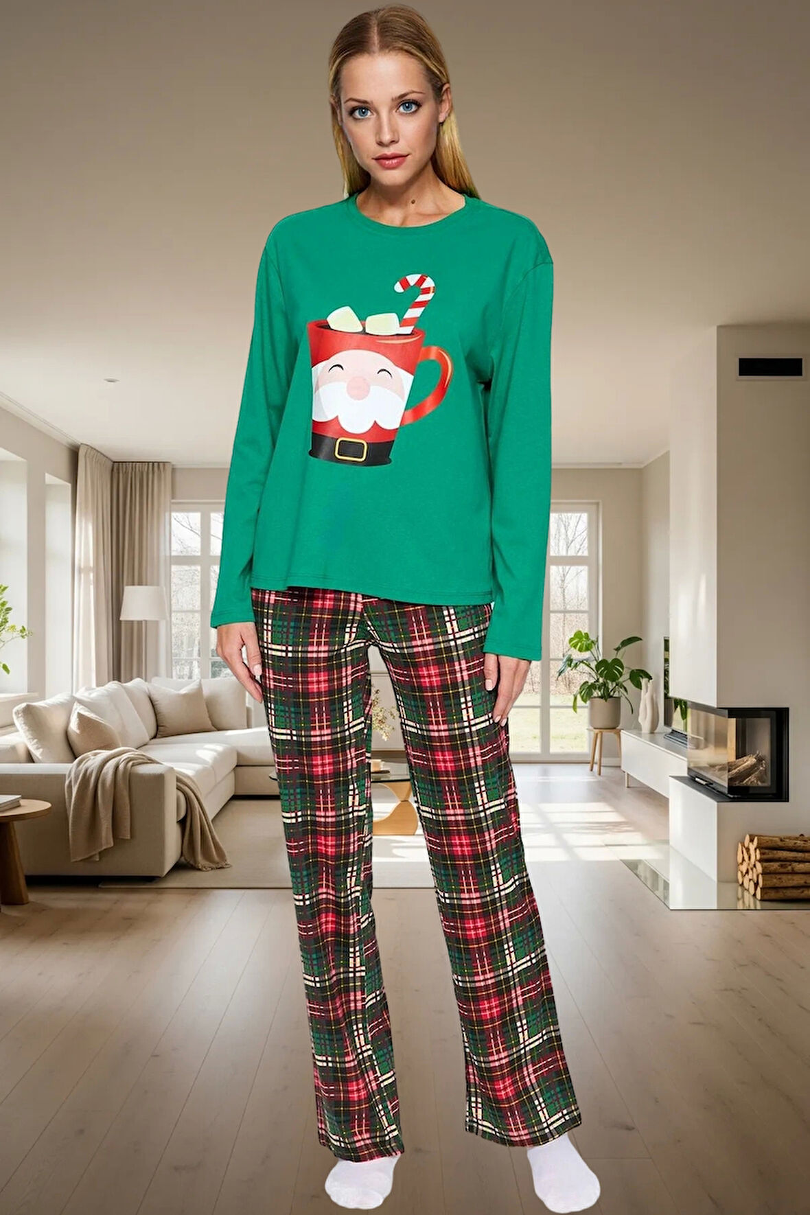Rahat ve Sıcak Kışlık Pijama Takımı Yılbaşı Baskılı Pamuklu Konforlu Kesim Kullanım