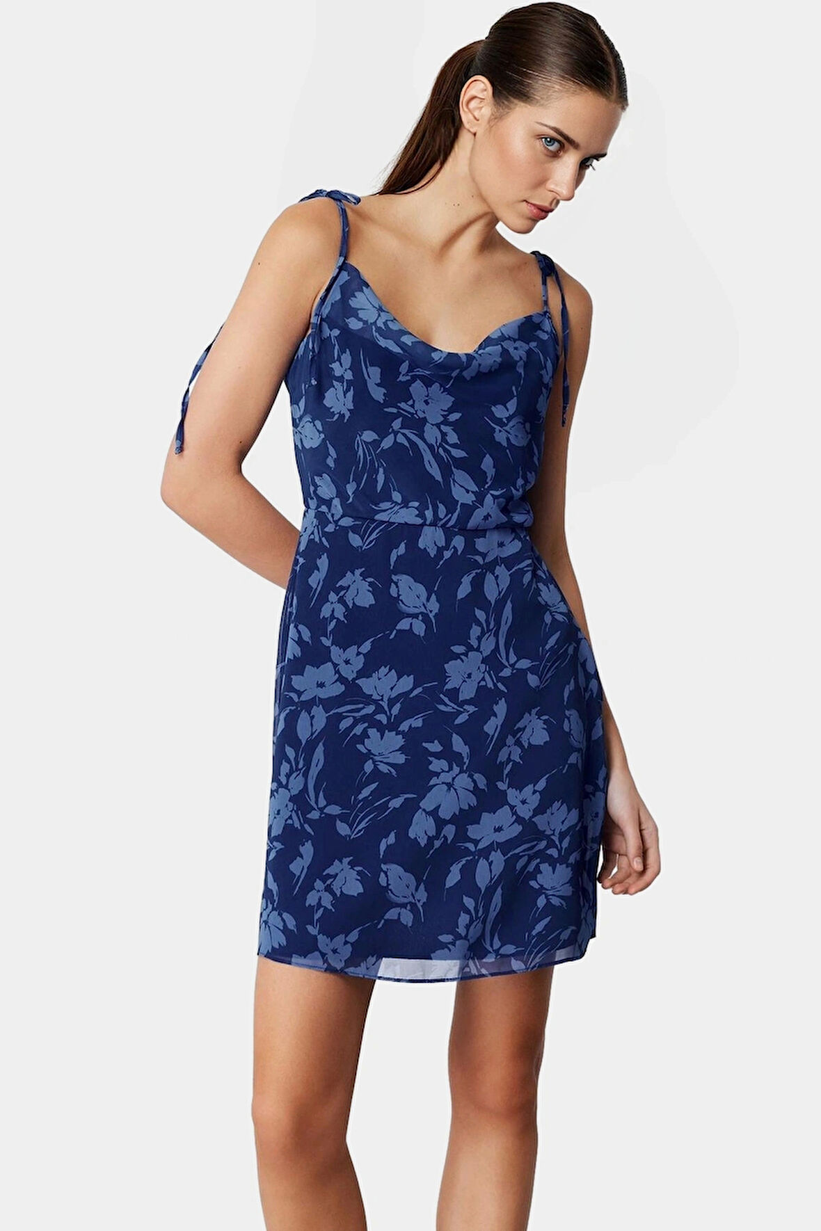 Rahat Astarlı Şifon Elbise Mini Boy A Line Çiçek Desen Günlük Kullanım İçin Seçkin Malzeme