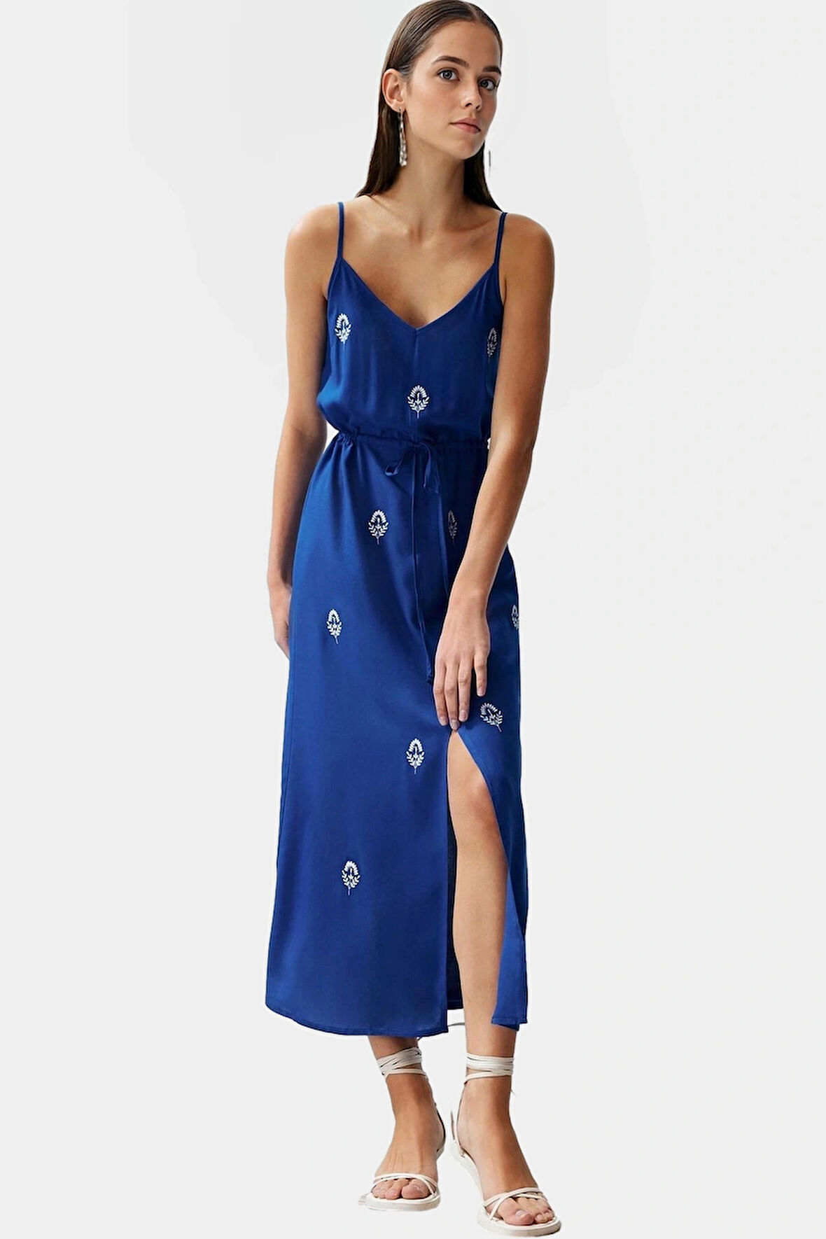 Nakışlı Skater Elbise  Viskoz Maxi Boy Günlük Şıklık Premium Kalite Zarifane Tasarım