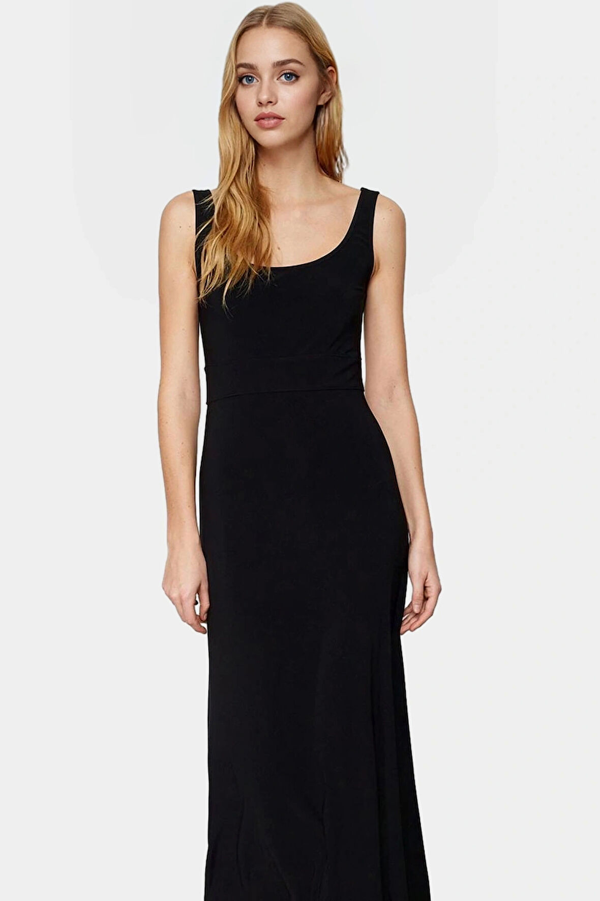 Kolsuz Örme Maxi Elbise Nefes Alan Rahatlık ve Şık Tasarım Premium Kalite Uzun Ömürlü