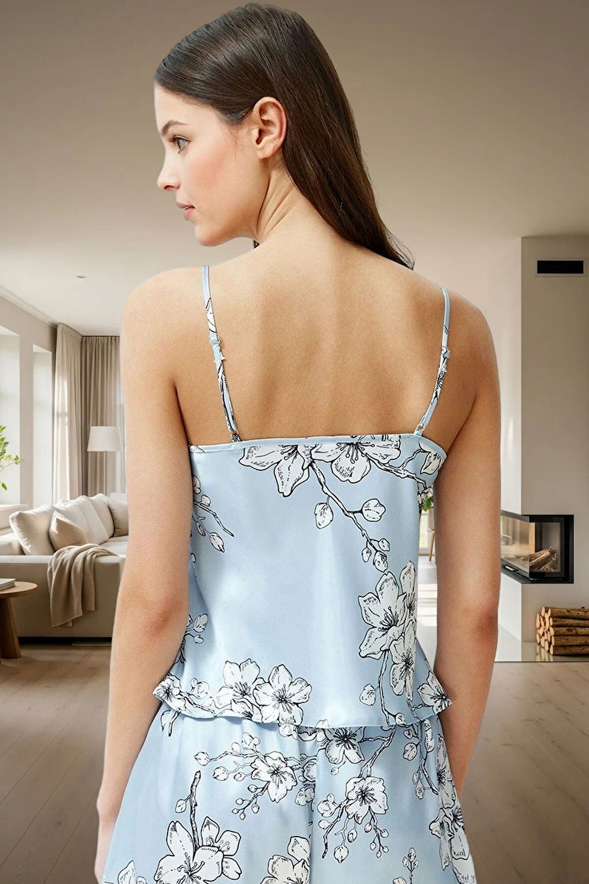 Yazlık Çok Çiçekli Pijama Takımı Saten Kumaş V Yaka Kolsuz Regular Modern Stil