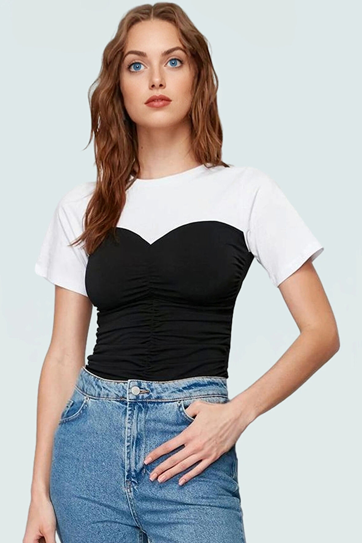 Renk Bloklu Bisiklet Yaka Kısa Kollu Fitted Pamuk Bluz Sandy Dokuma Casual Özenle Seçilmiş