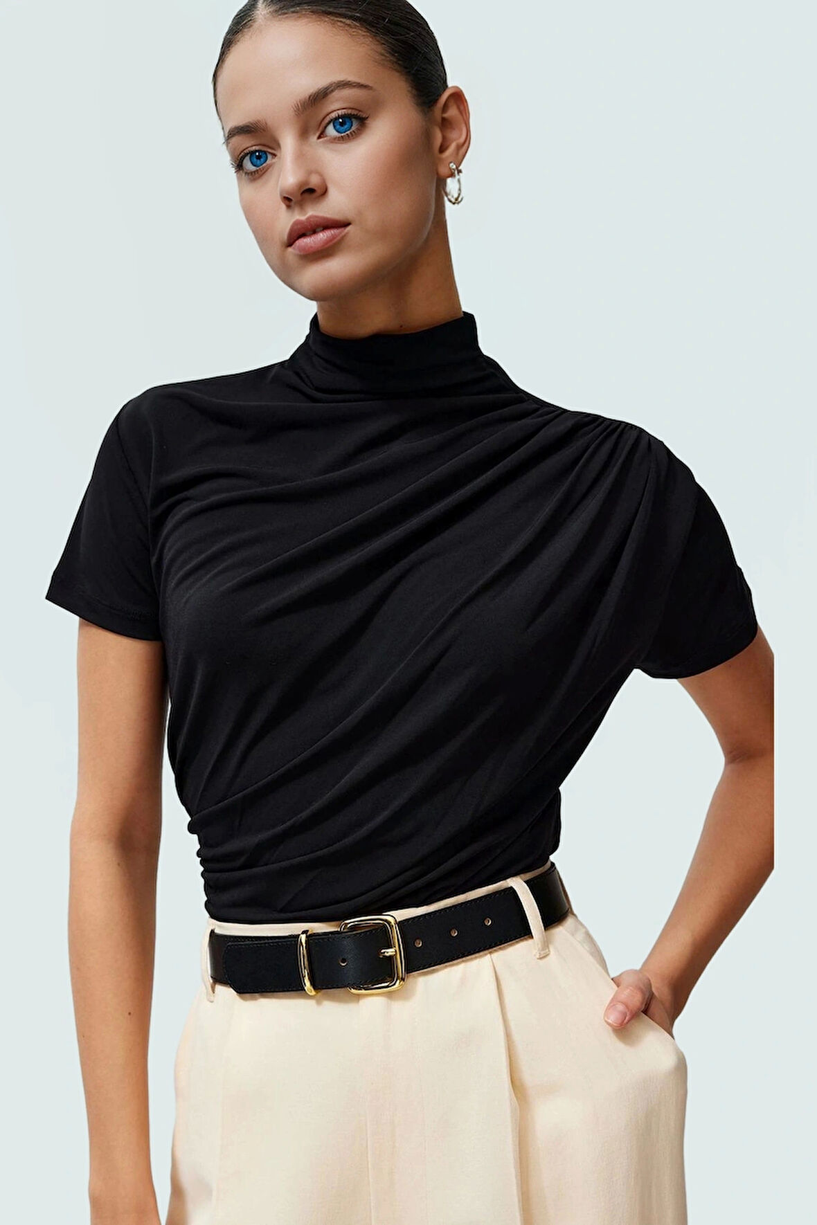 Polyester Elastan Örme Bluz Dik Yaka Fitted Kısa Kollu Yazlık Yüksek Kalite Rahat Kullanım