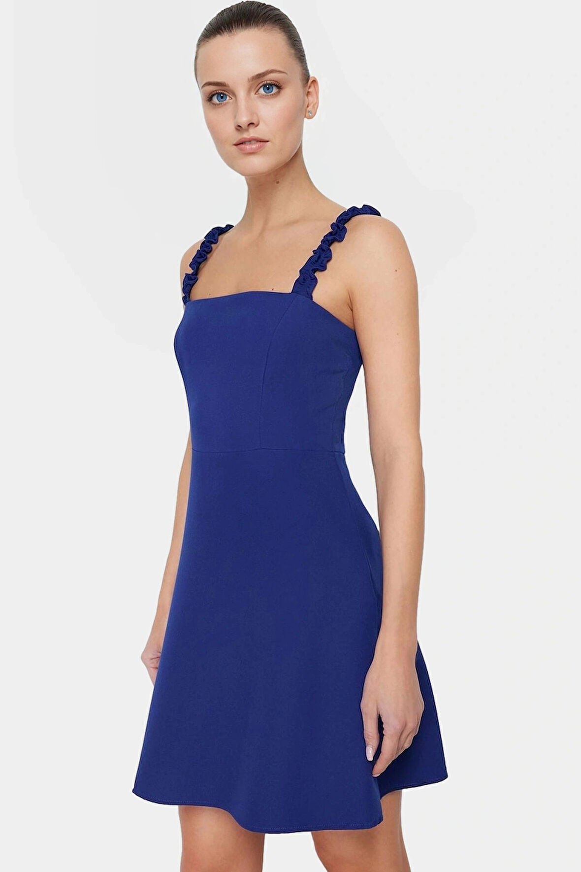 Yazlık Mini Elbise A line Fırfır Detaylı Kare Yaka Polyester Kumaş Modern Stil Trend Tasarım