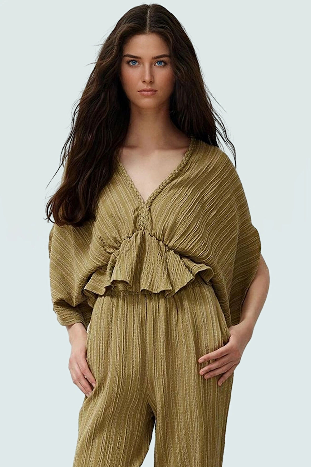 Dokuma Crinkle Bluz V Yaka Keten Karışımlı Yazlık Şıklık Rahat Kullanım Profesyonel Görünüm