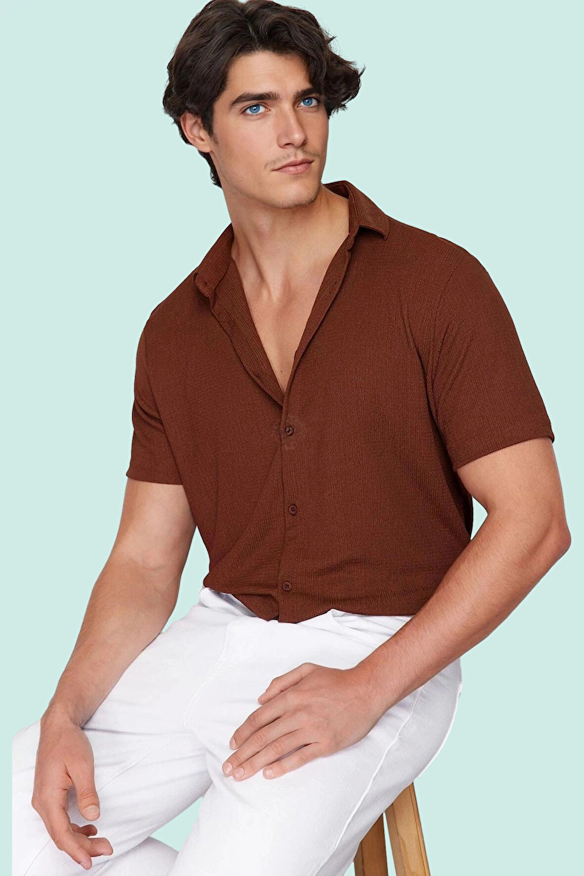 Erkek Yazlık Rahat Gömlek; Regular Fit Kısa Kol Gömlek Yaka Düz Desen Yaz Aylarının Vazgeçilmezi