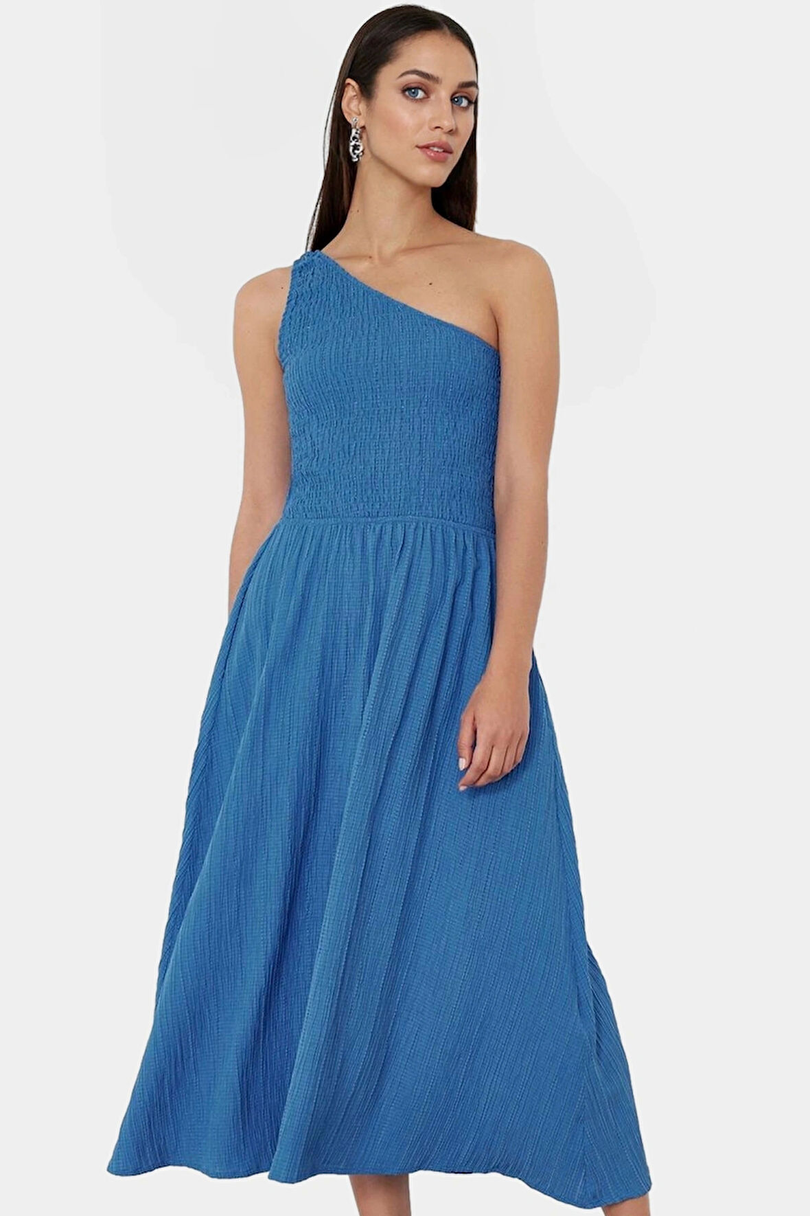 Şık ve Rahat Yazlık Midi Elbise Tek Omuz Polyester Kaliteli İşçilik Zarifane Tasarım