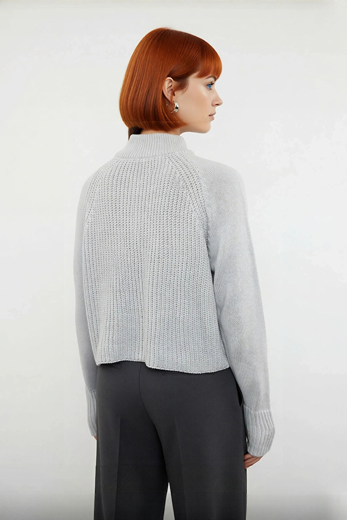 Kadın Selanik Dokuma Regular Kalıp Crop Dik Yaka Fermuarlı Uzun Kollu Triko Kazak Günlük Şıklık