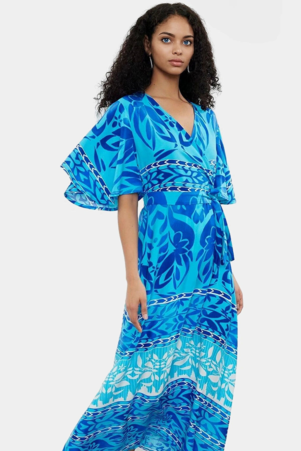 Rahat ve Şık Çok Etnik Desenli Viskoz Midi Elbise Kruvaze Yaka Premium Kalite Görünüm