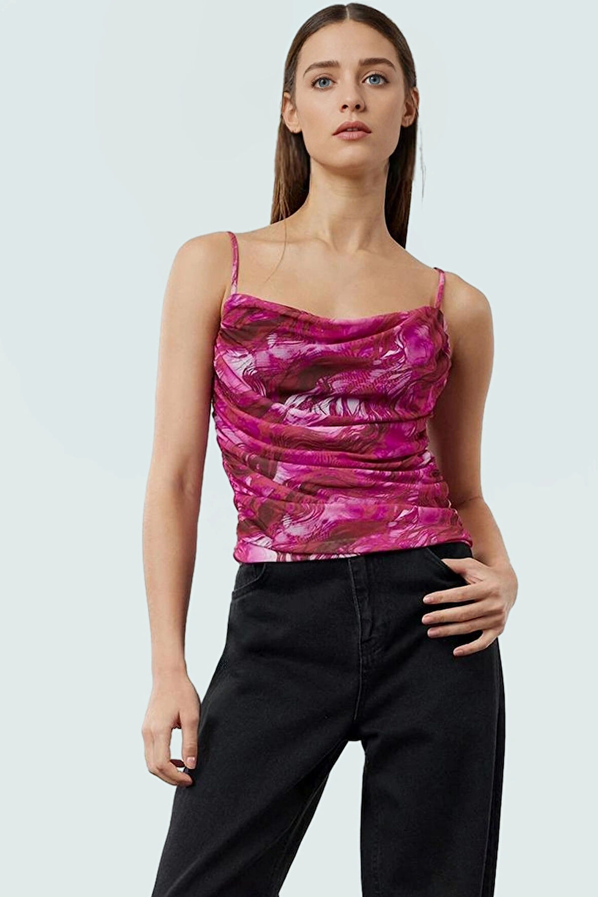 Fitted Crop Bluz Baskılı Tül Örme Degaje Yaka Günlük Mükemmel Uyum Konforlu Kesim Trend Tasarım