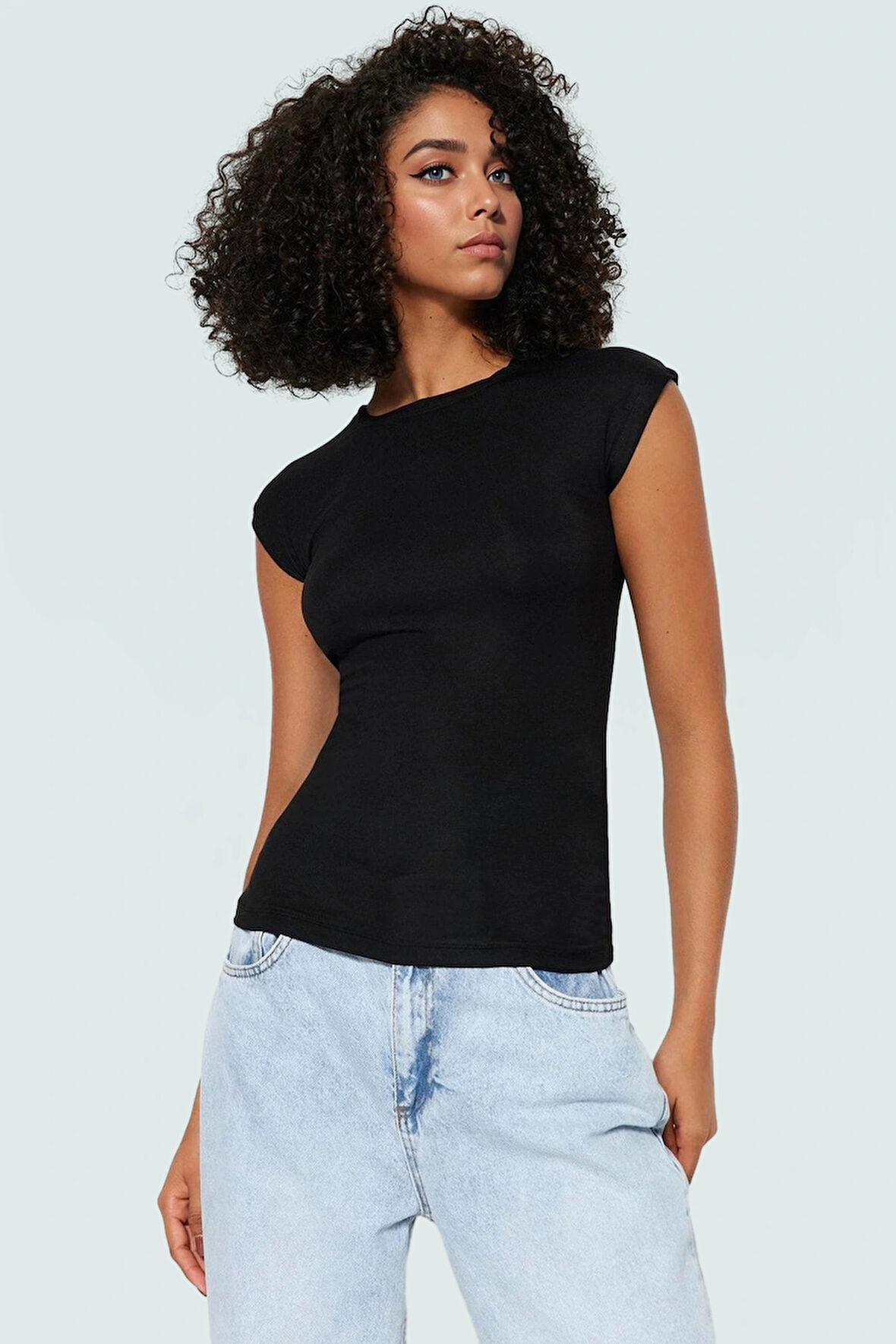 Rahat Kesim Bluz Bisiklet Yaka Viskoz Ribana Kumaş Günlük Stil Trend Tasarım Ve Şık