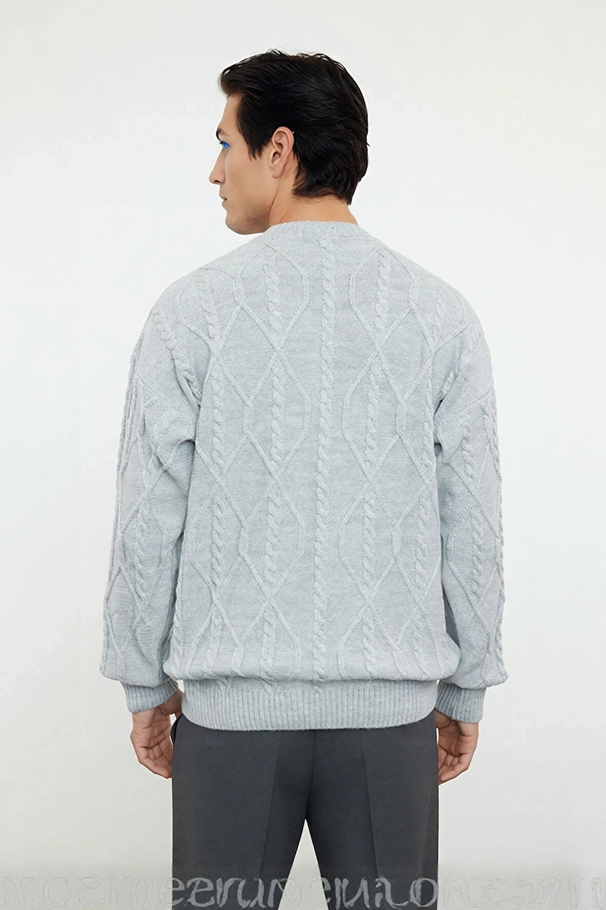 Unisex Oversize Rahat Kesim Saç Örgü Desenli Bisiklet Yaka Uzun Kol Triko Kazak Kış İçin İdeal