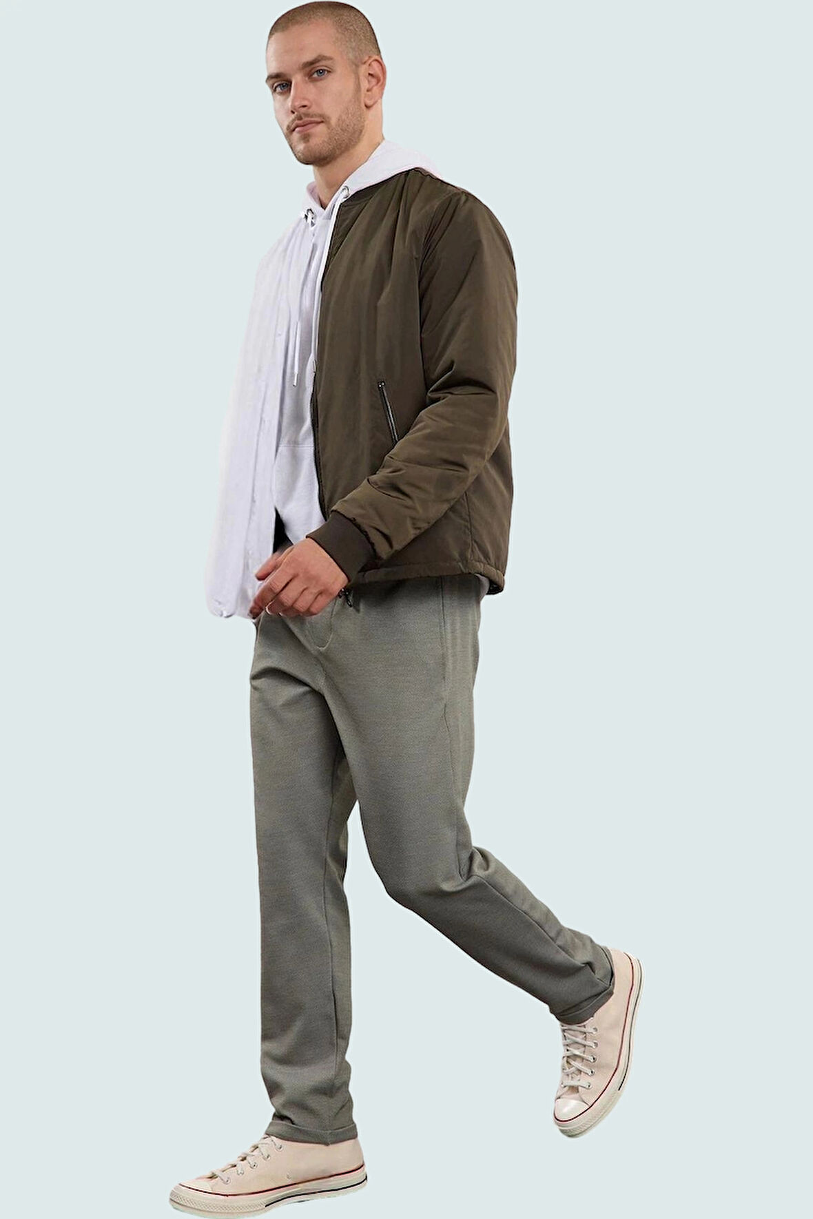 Erkek Dar Paça Uzun Boy Jogger Pantolon Rahatlık ve Şıklık Bir Arada Yaz Aylarının Vazgeçilmezi