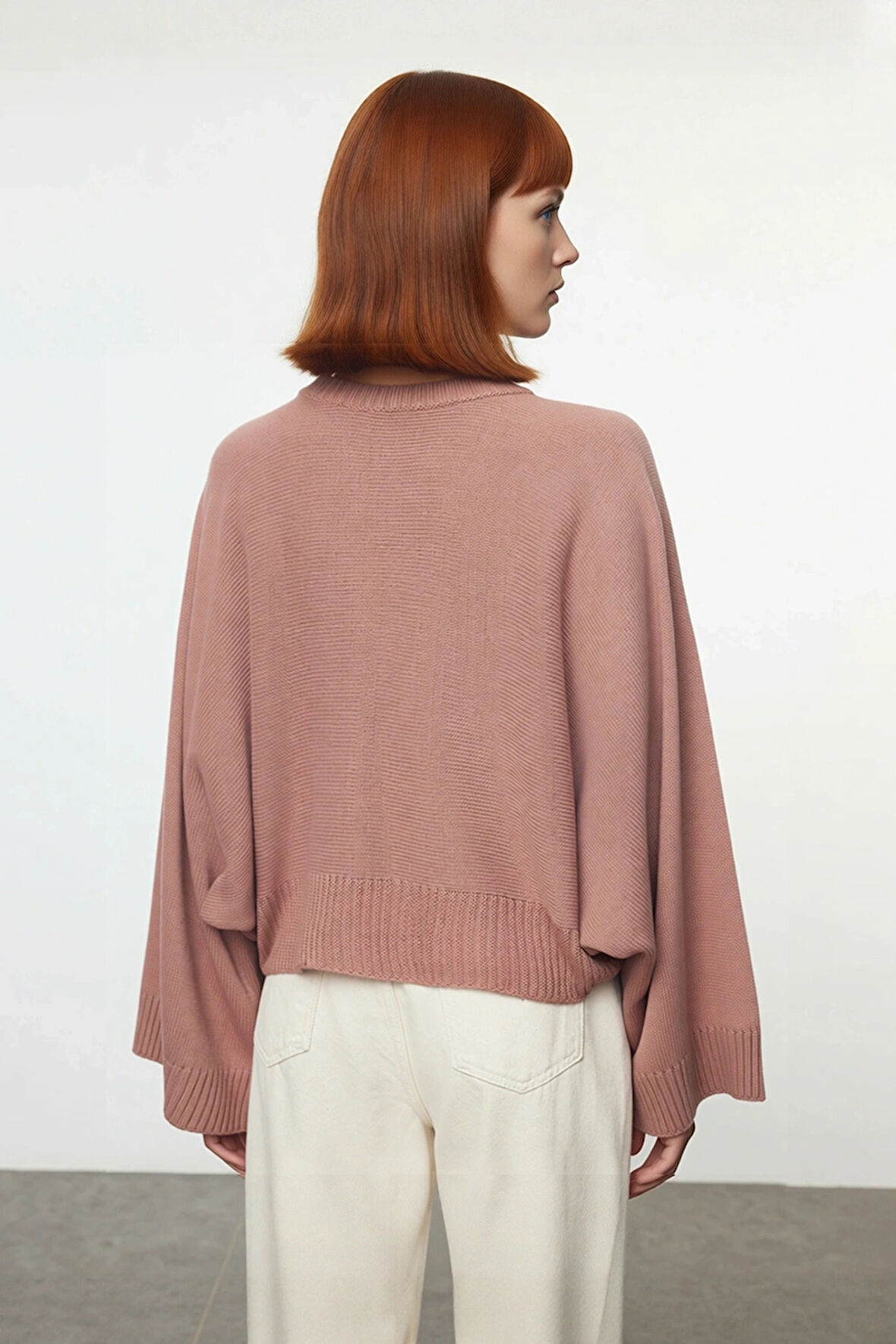 Kadın Basic Siluet Oversize Dik Yaka İspanyol Kol Akrilik Triko Kazak Konforlu Ve Modern Kaliteli