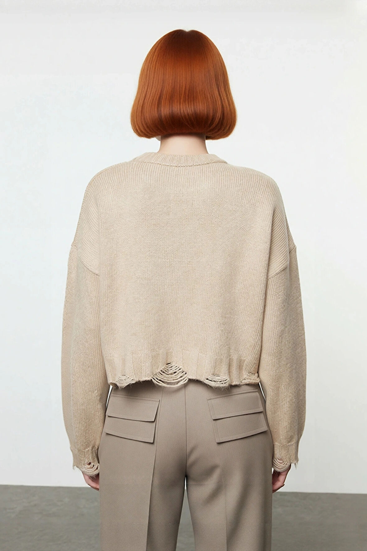 Kadın Basic Siluet Oversize Triko Kazak Crop Düşük Kol Akıtma Detaylı Soğuk Havalar İçin İdeal