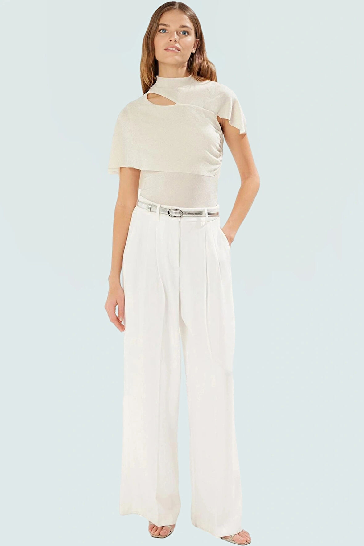 Yazlık Poliamid Bluz Dik Yaka Cut Out Simli Örme Kumaş Yüksek Kalite Şık Görünüm