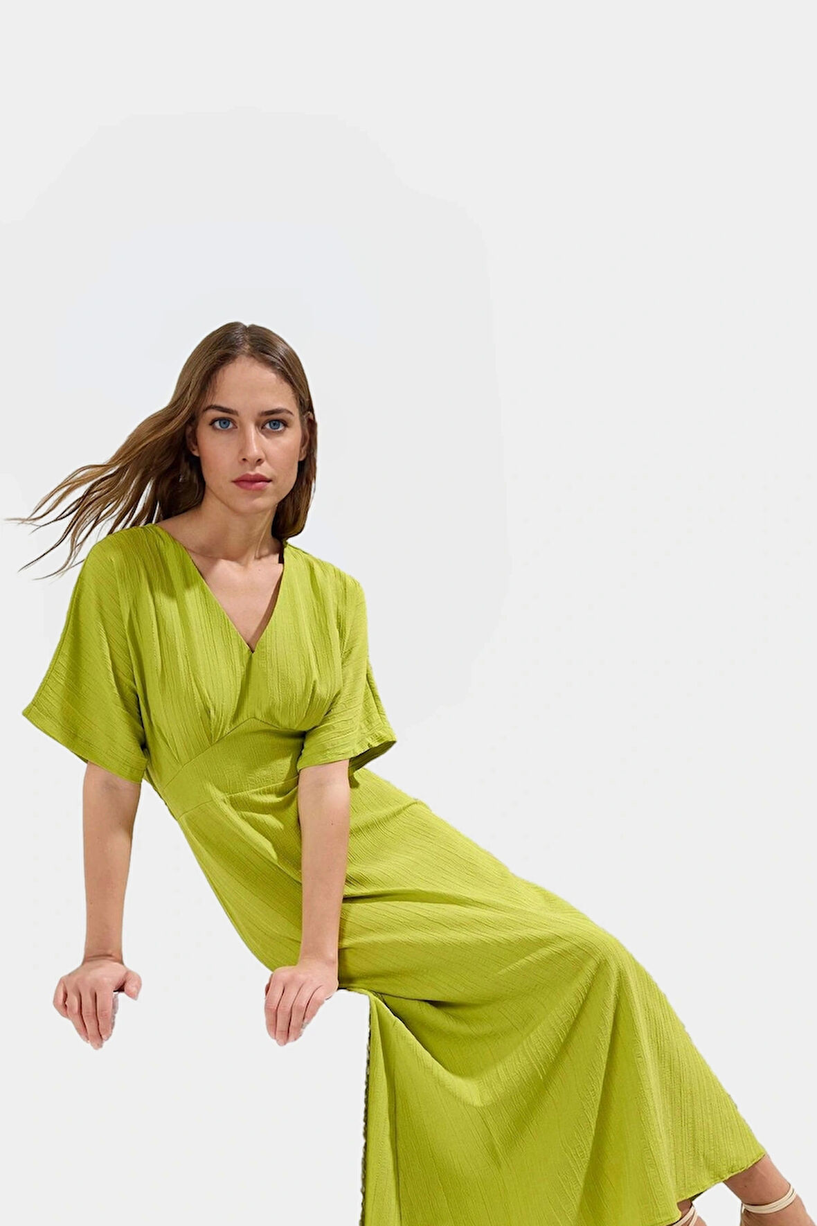 Yazlık Günlük A Kesim Maxi Elbise V Yaka Kısa Kollu Polyester Dokuma Kaliteli İşçilik