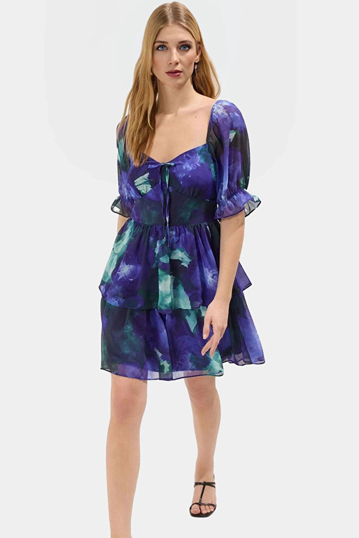 Astarlı Gipeli Mini Elbise Yazlık Çiçekli Dokuma Kumaş Kaliteli İşçilik Özenle Seçilmiş