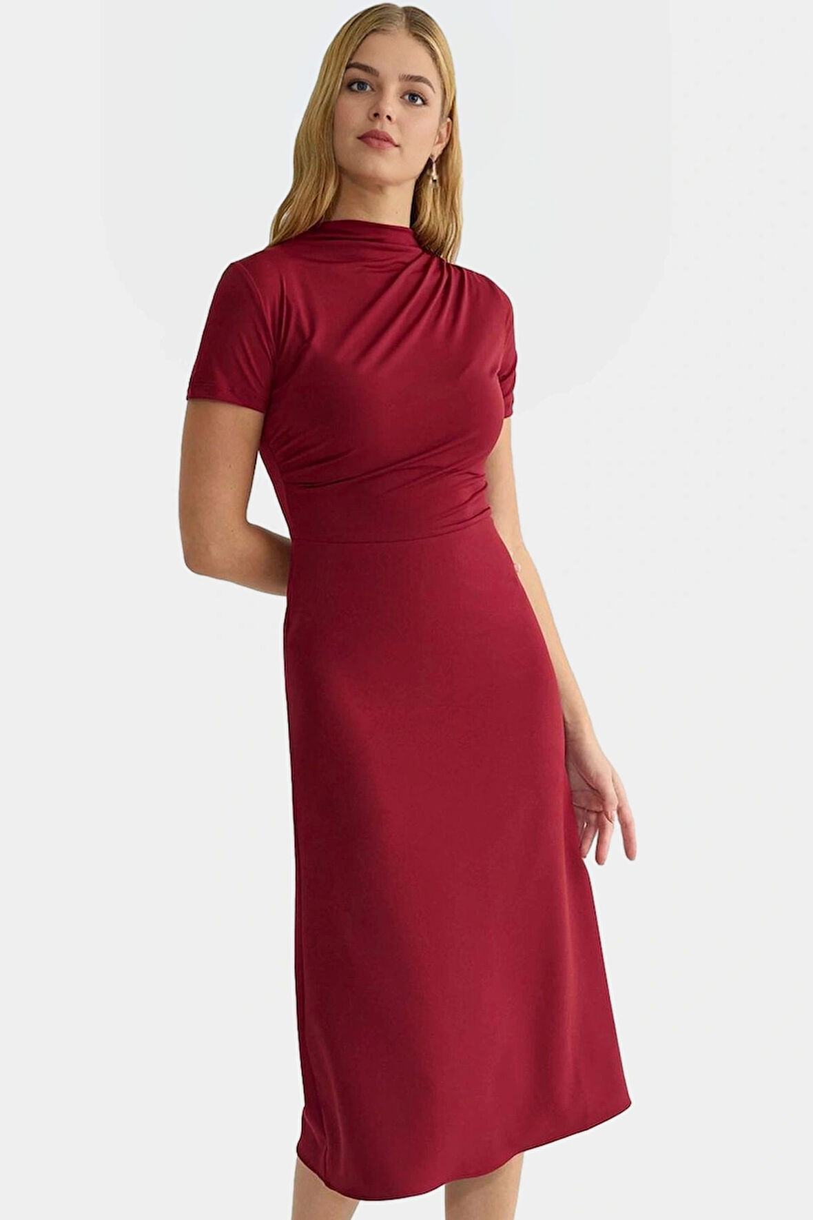 Nefes Alan Polyester Karışımlı Midi Elbise A line Kesim Dokuma Kumaş Kemersiz Trend Tasarım