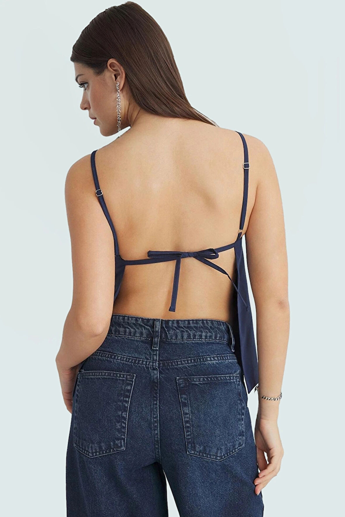 Şık Kadın Bluz Polyester Elastan Karışımı İnce Askılı Kare Yaka Premium Kalite