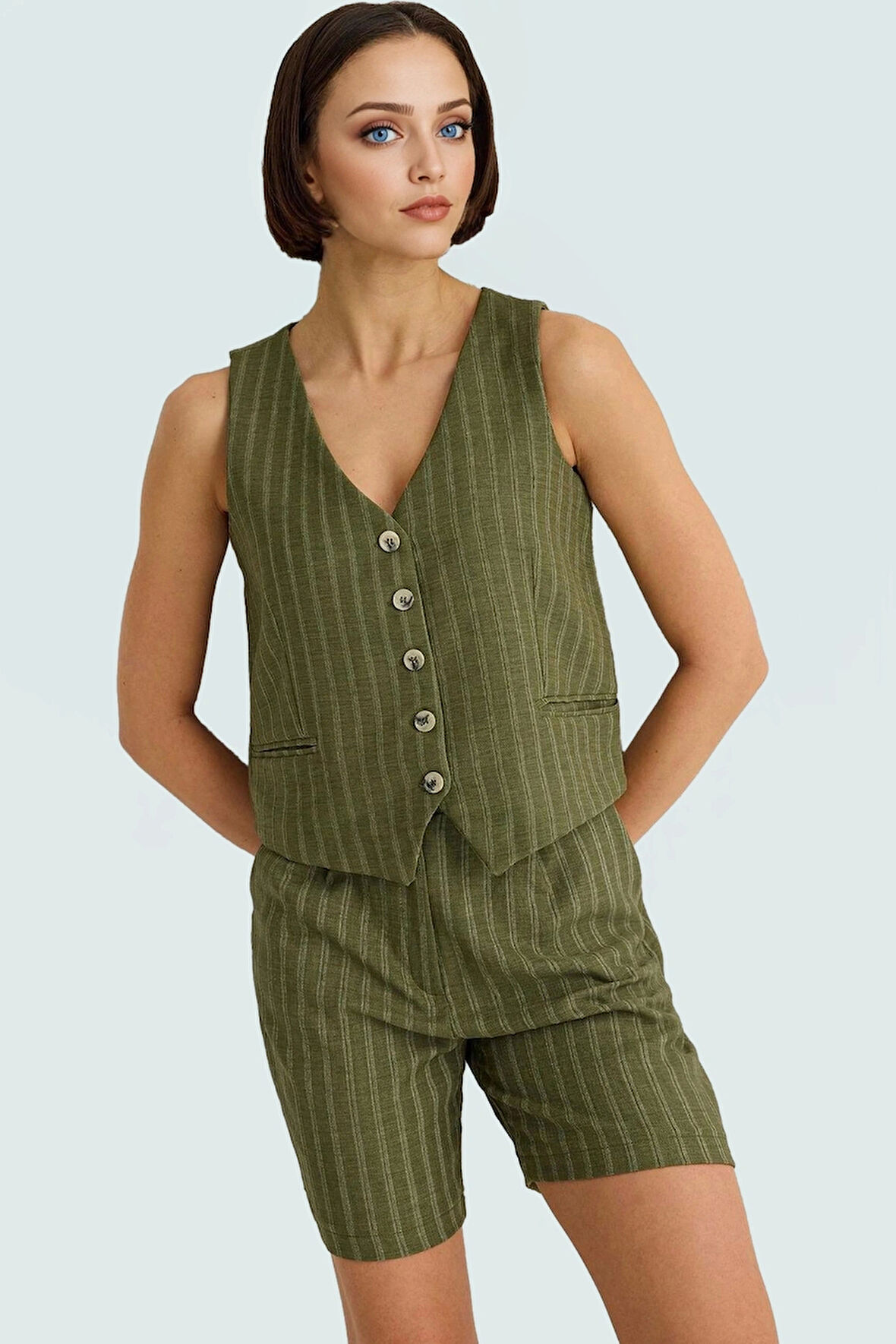 Rahat ve Şık Yazlık İkili Takım Viskon Süprem Yelek Şort Trend Tasarım Seçkin Malzeme Modern Stil