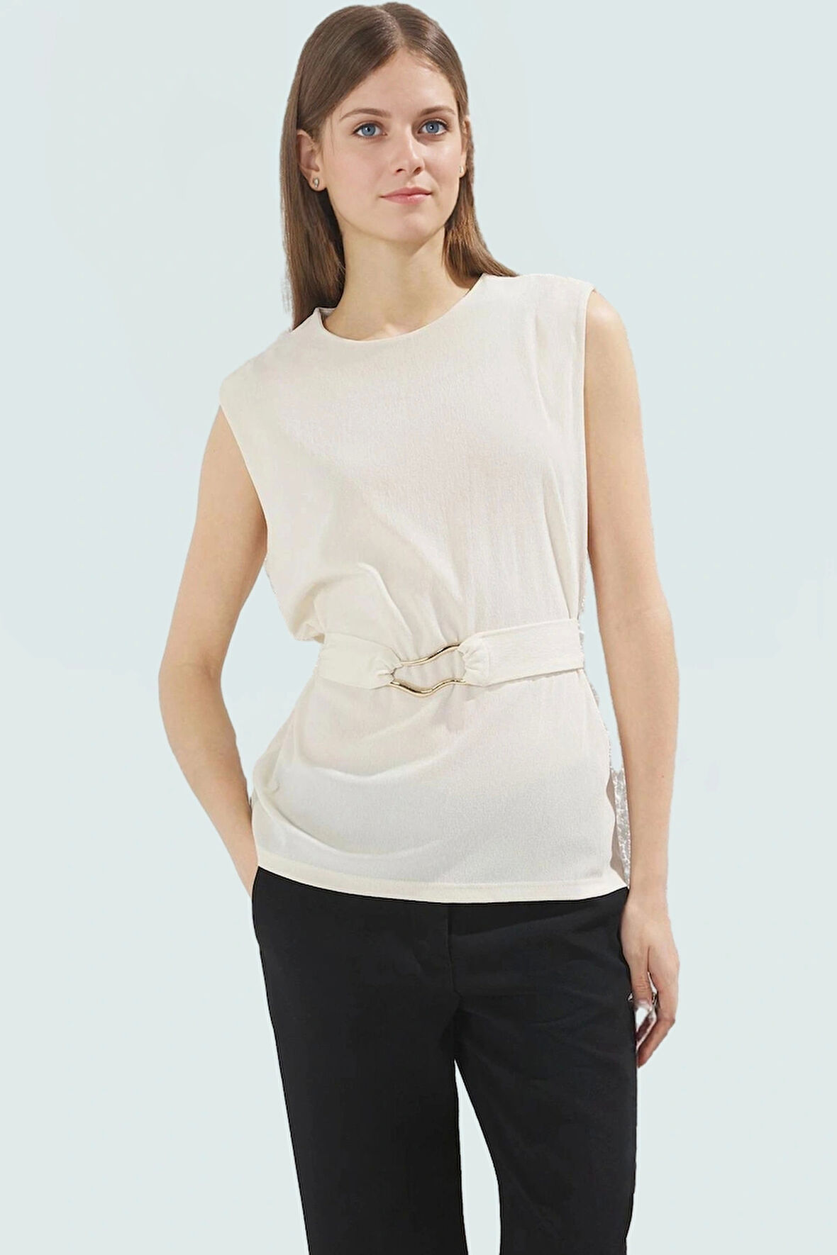 Uzun Örme Bluz Paper Touch Dokusu ve Kemer Detayı ile Mükemmel Bir Kombin Trend Tasarım