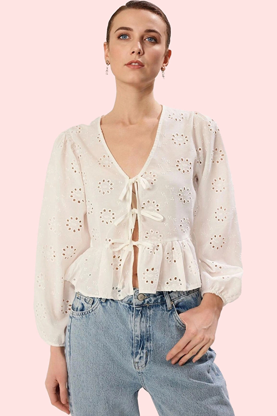 Kadın Uzun Kollu Brode Gömlek V Yaka Regular Günlük Şık Hafta Sonu Yaz Aylarının Vazgeçilmezi