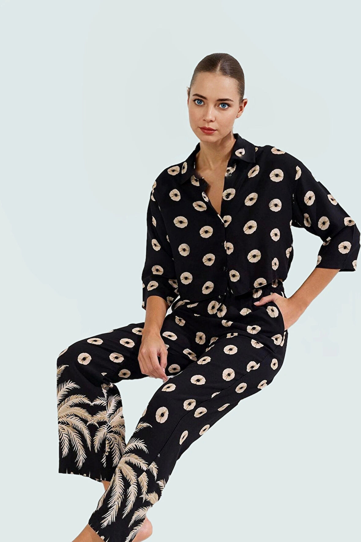 Şık Tropikal Desenli Viskoz Plaj Takımı Oversize Gömlek ve Pantolon Özel Tasarım Uzun Ömürlü