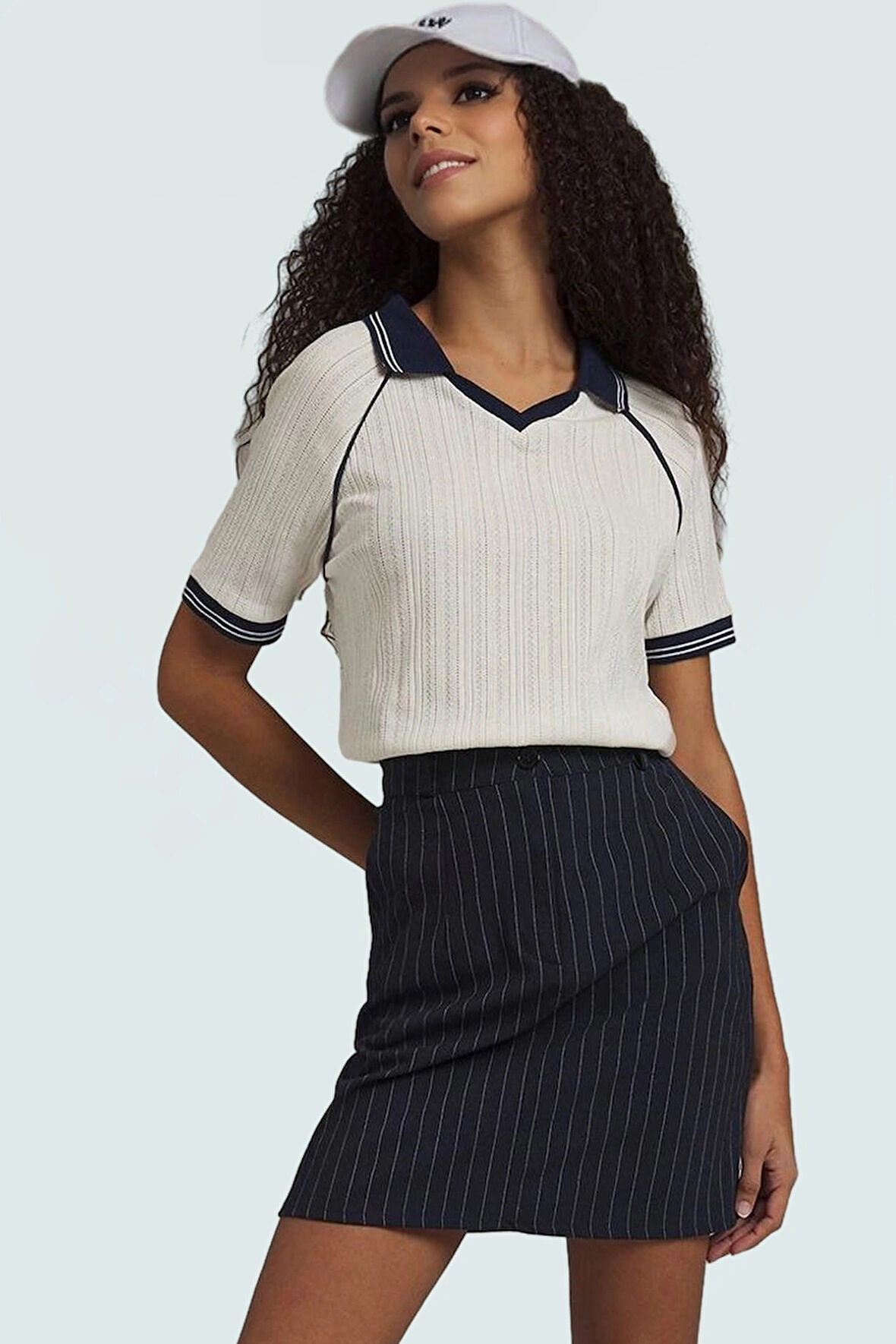 Kısa Kollu Örme Bluz Polo Yaka Renk Bloklu Desen 74% Polyester 26% Pamuk Premium Kalite