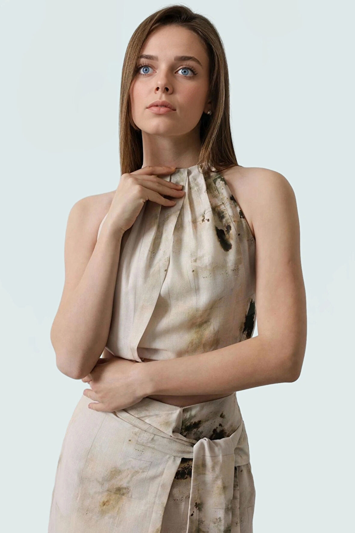 Yazlık Şık Crop Bluz Halter Yaka Keten Görünümlü Regular Kalıp 100% Polyester Uzun Ömürlü