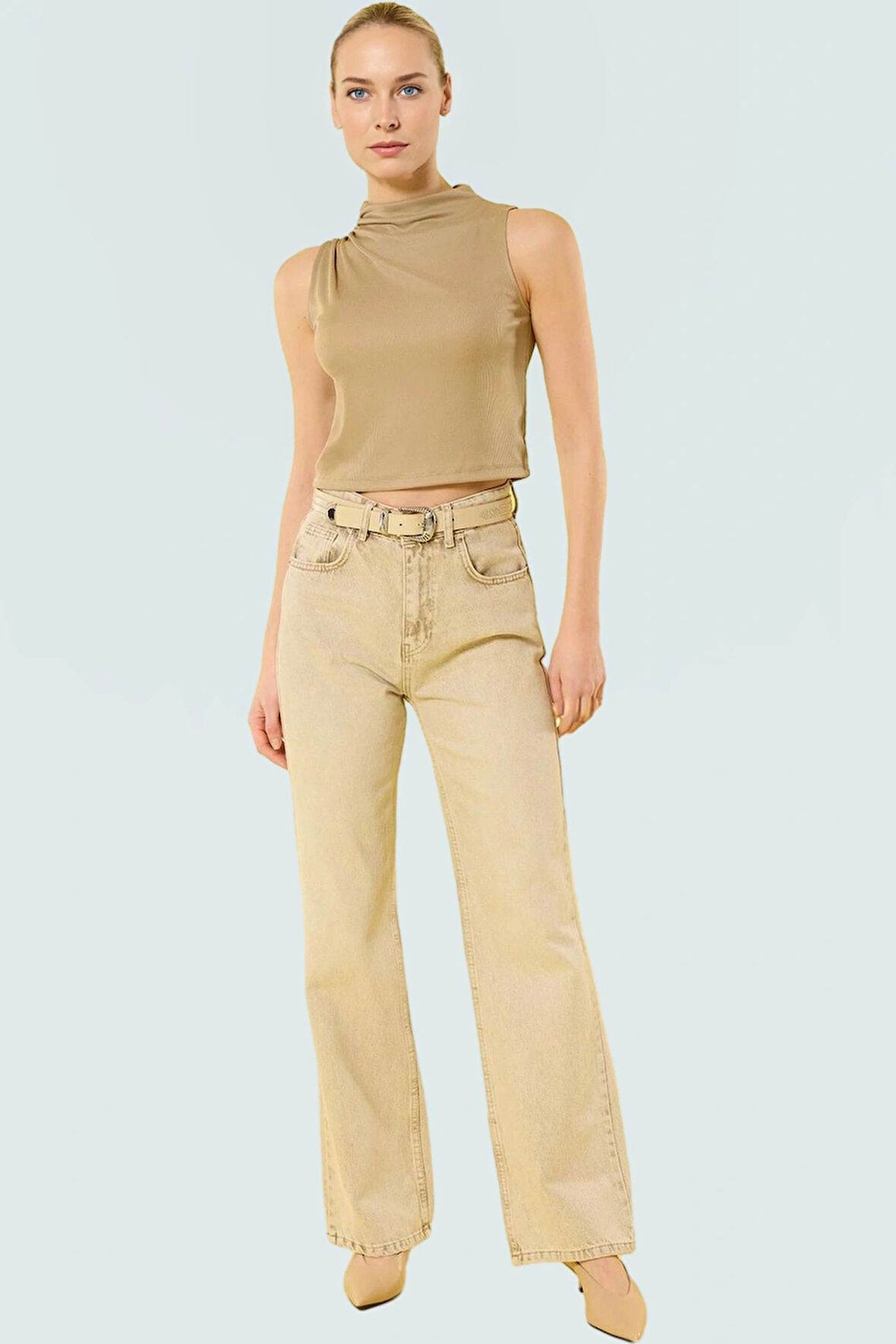 Yazlık Kolsuz Bluz Dik Yaka Fitted Kalıp Polyester Kaşkorse Özel Tasarım Günlük Kullanım İçin