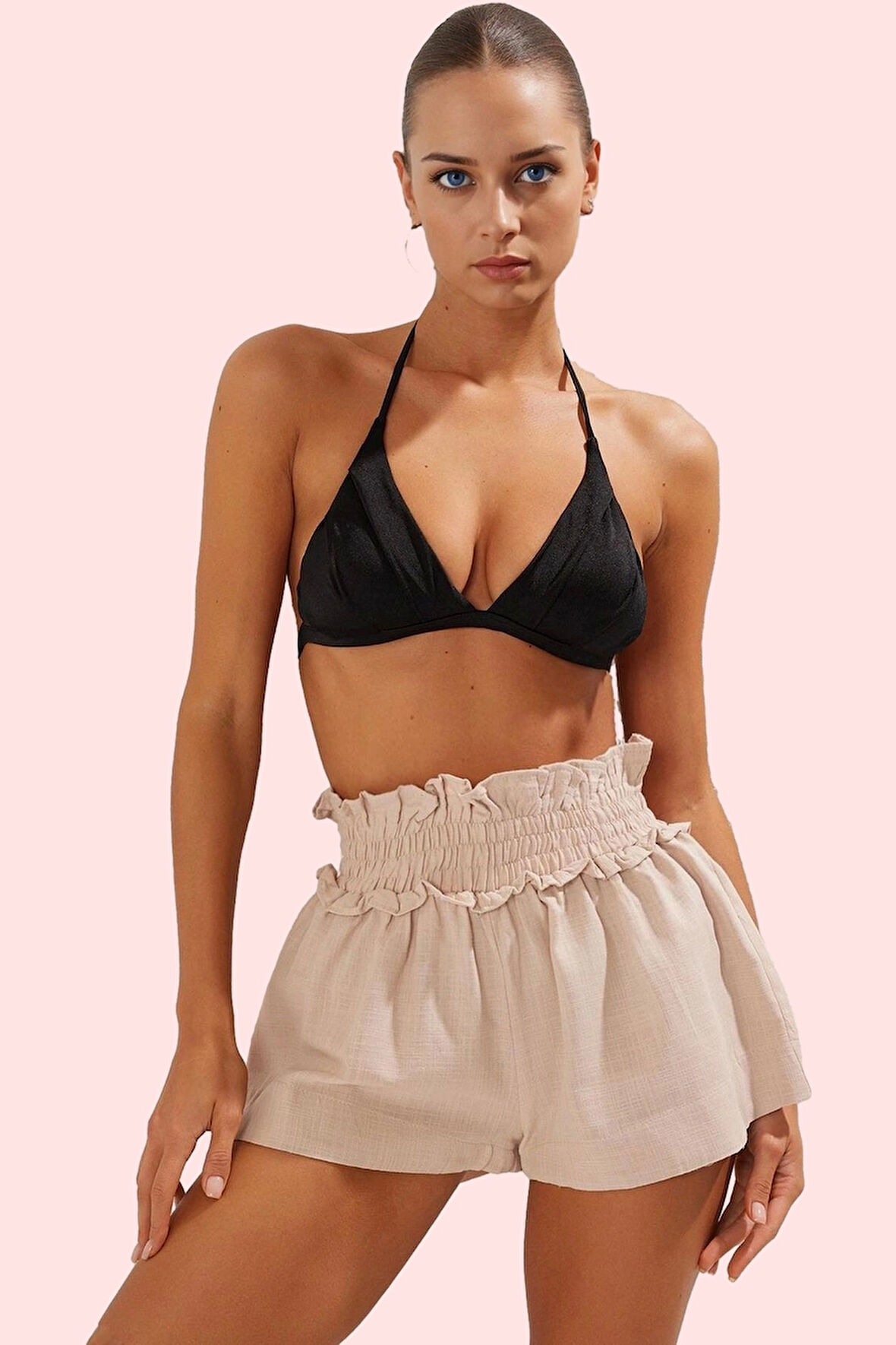 Kadın Yazlık Şort Renk Straight Kalıp Pamuk Keten Fırfırlı Detay Yaz Aylarının Vazgeçilmezi