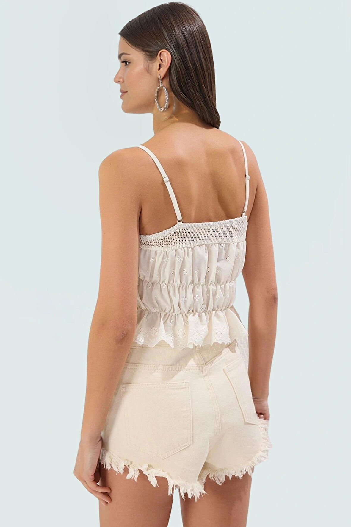 Brode Detaylı Plaj Bluzu Rahat Dokuma Kumaş Özenle Seçilmiş Premium Kalite Konforlu Kesim