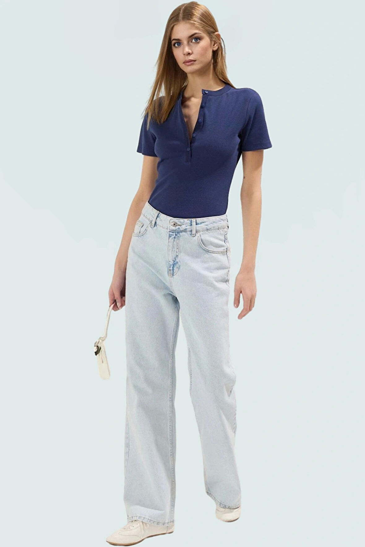 Pamuklu Fitted Bluz Kısa Kol Bisiklet Yaka Yazlık Premium Kalite Uzun Ömürlü Mükemmel Uyum