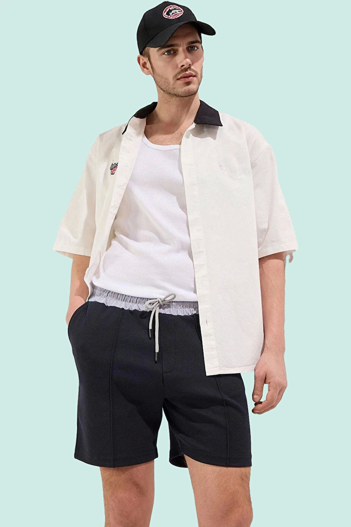 Erkek Modern Straight Kesim Pike Şort Günlük Spor Yaz Kombinleri İçin Stilin Buluştuğu Yer