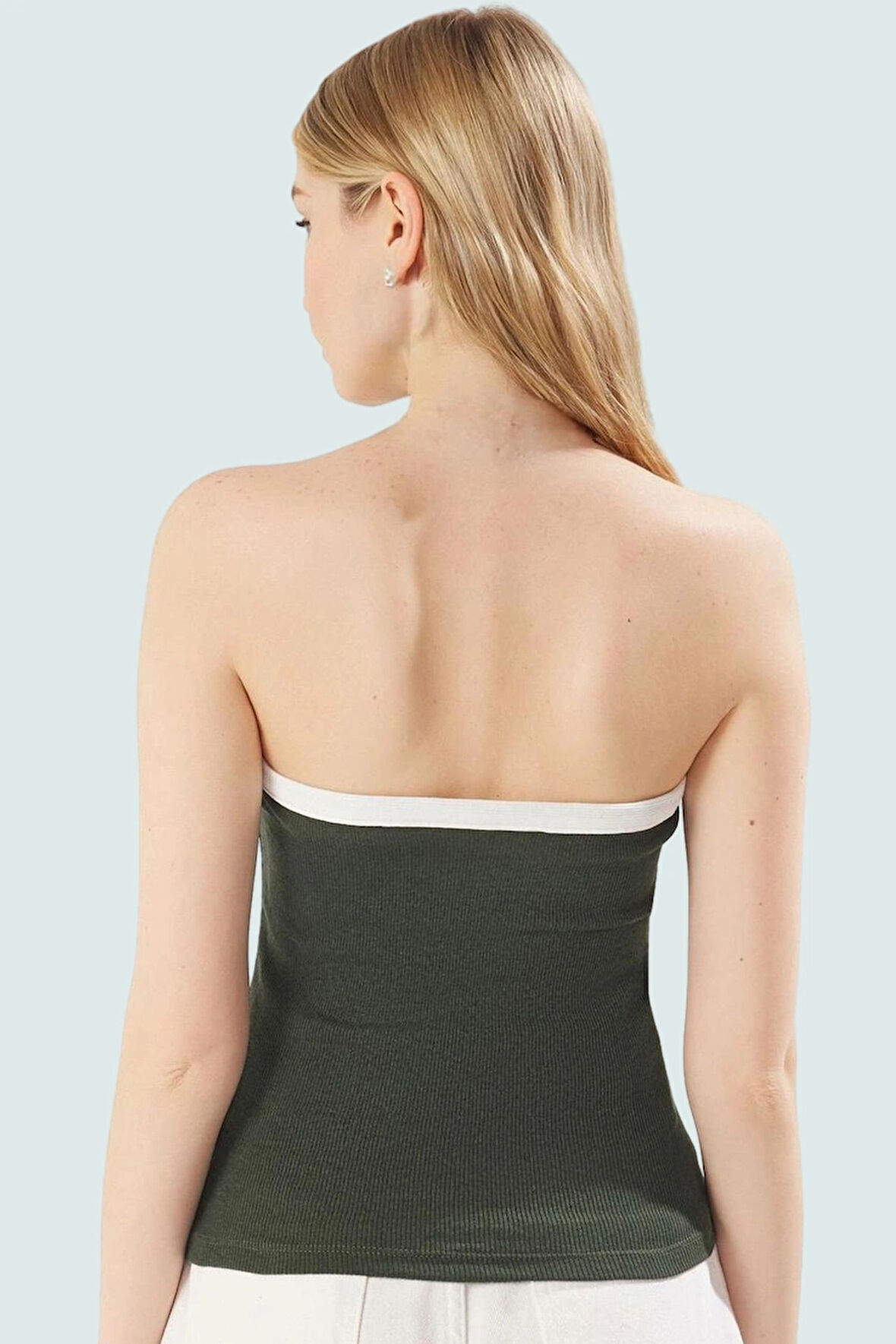 Kolsuz Fitted Bluz Renk Bloklu Desen ve Pamuklu Kumaş Rahat Kullanım Kaliteli İşçilik