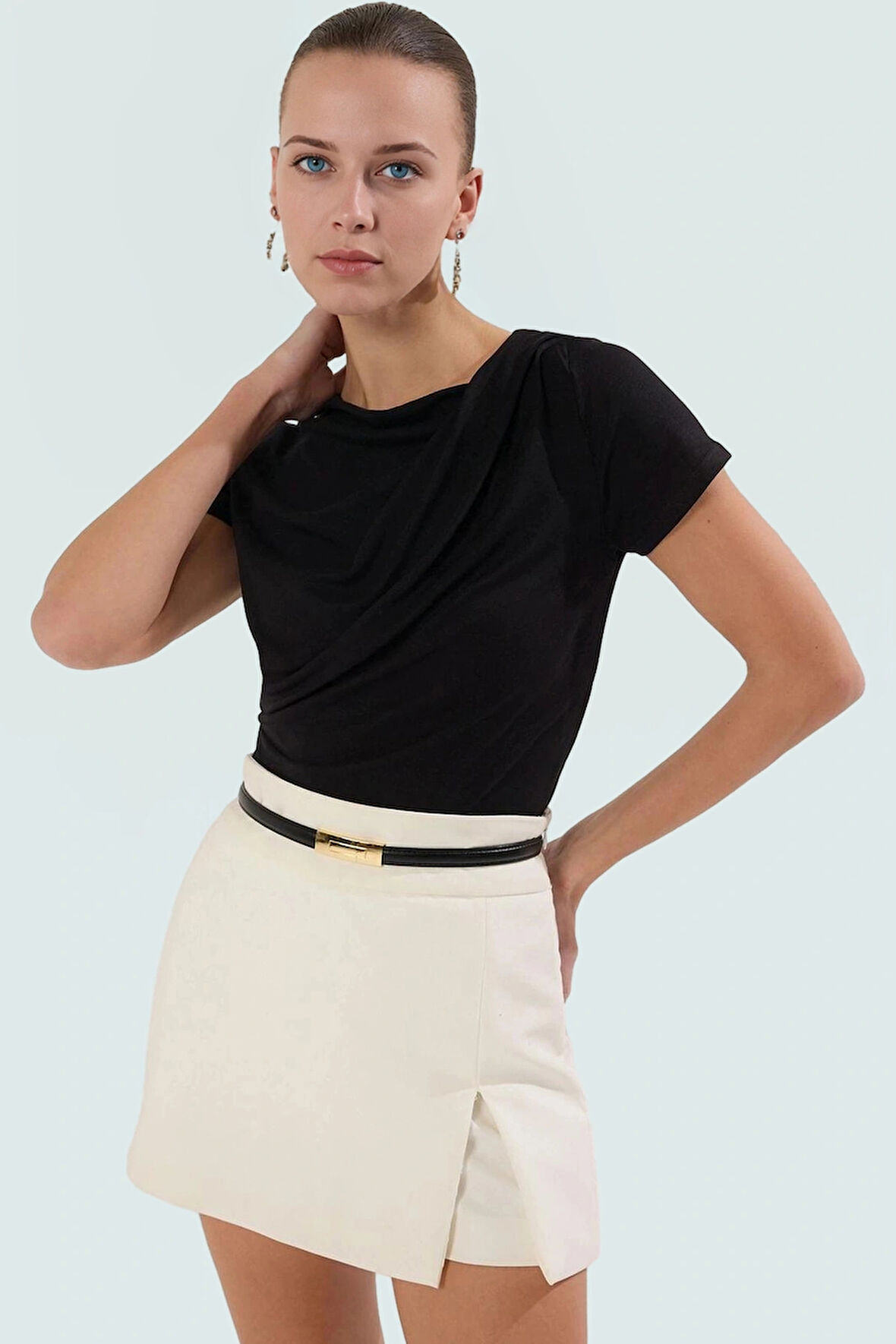 Asimetrik Yaka Basic Bluz 97 Viskoz 3 Elastan Örme Kumaş Yazlık Dayanıklı Malzeme