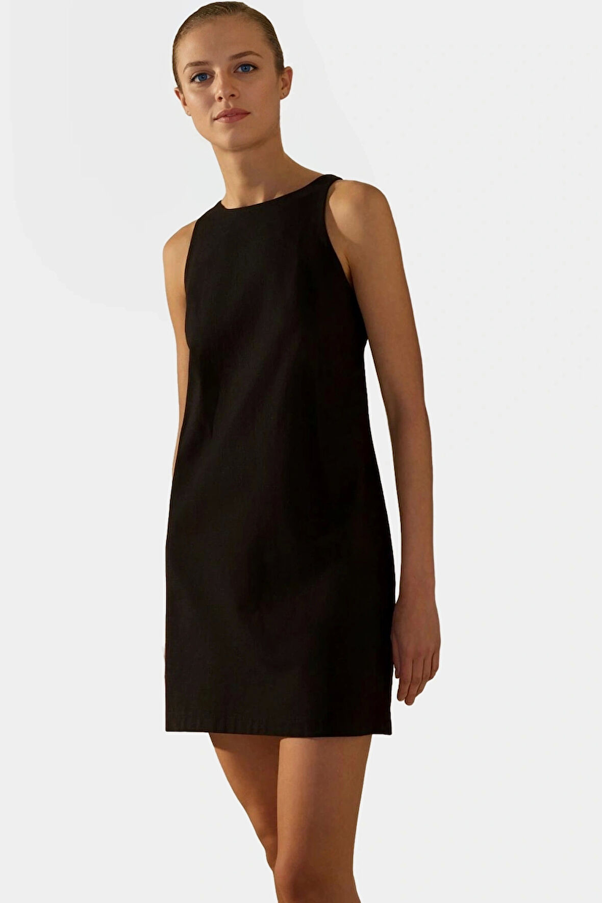 Dokuma Keten Karışımlı Mini Elbise 88cm Boy Rahat Kalıp Özenle Seçilmiş Günlük Kullanım İçin