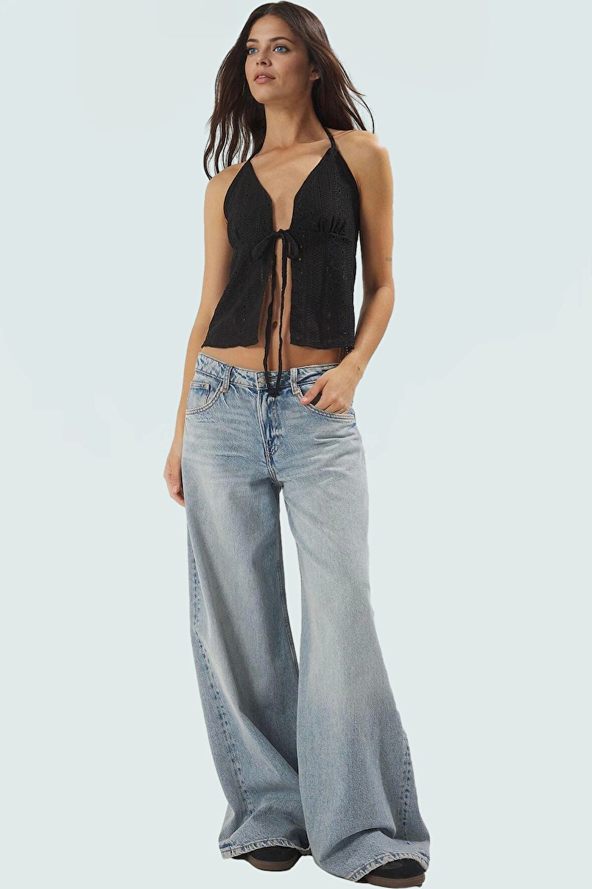 Yazlık Örme Bluz Boyundan Bağlamalı Fitted Jakarlı Desenli Rahat Ve Şık Uzun Ömürlü