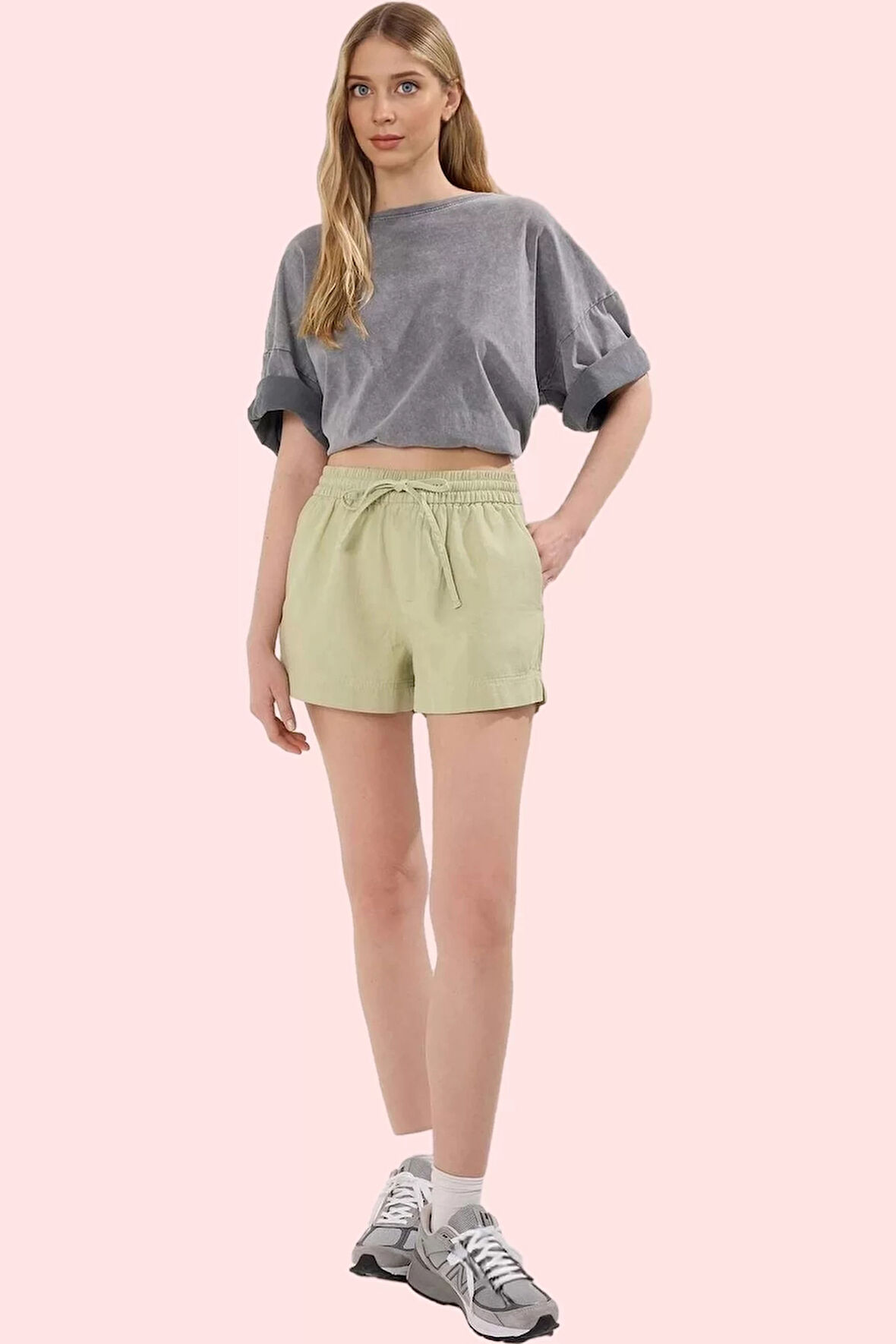 Kadın Yüksek Bel Kısa Şort Geniş Paça Pamuk City Short Model Günlük Kullanım Modern Tasarım