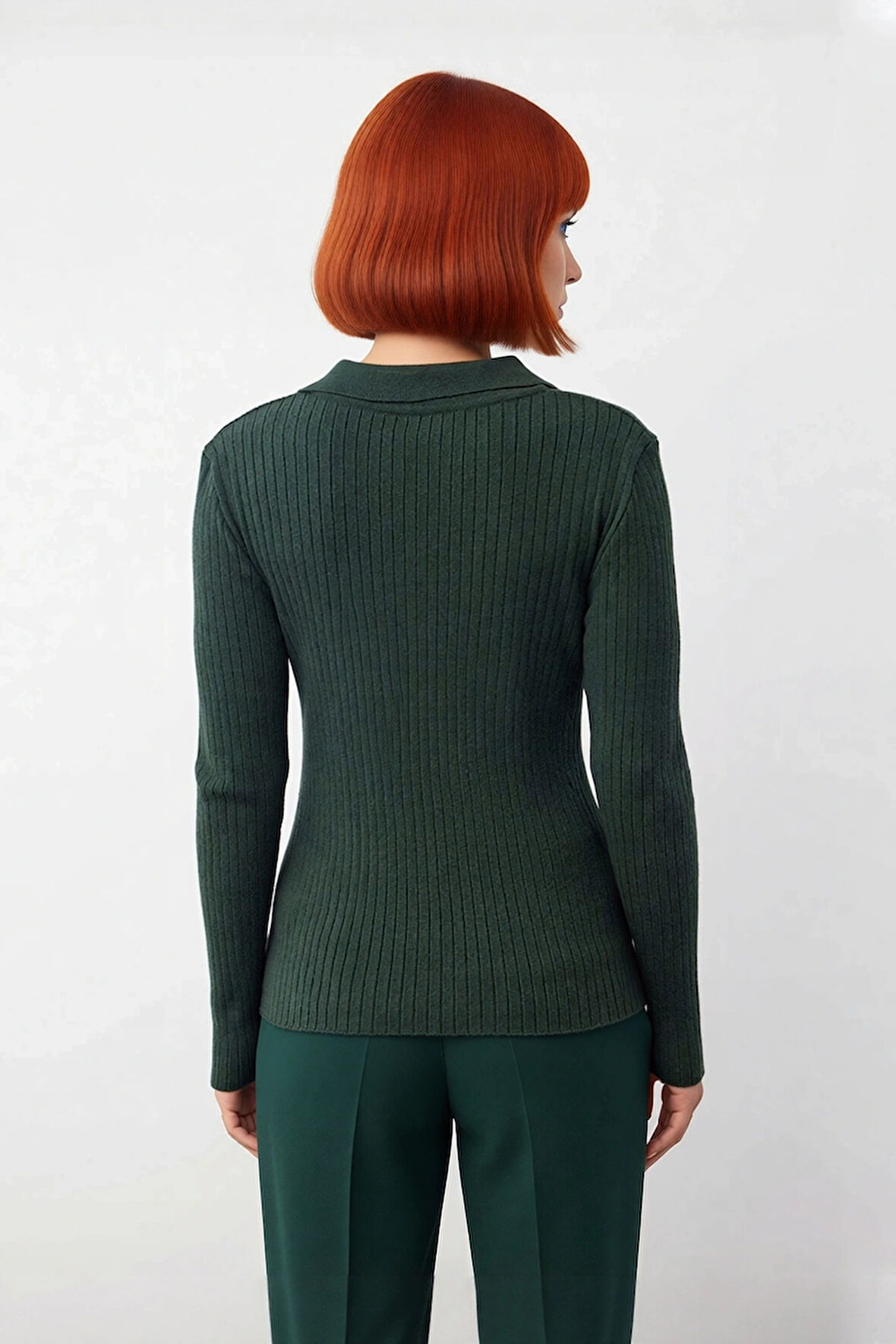 Kadın Düz Fitilli Triko Kazak Polo Yaka Detaylı Fitted Kalıbıyla Kışlık Şıklığın Tamamlayıcısı